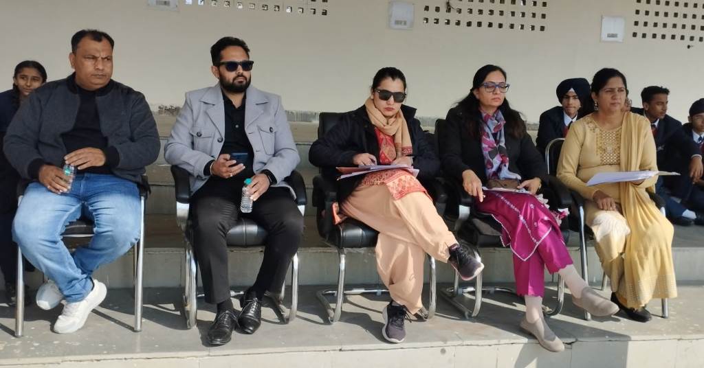 First rehearsal held for preparations for the districtlevel Republic Day